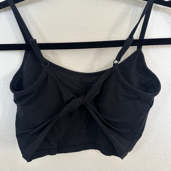 Alphalete twist back tank top - Picture 4 of 4